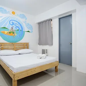 Frank Lloyd Apartelle Apartment